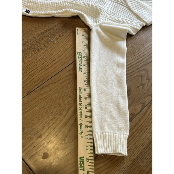 IZOD Boy's 2 Piece Cable Knit Sweater with Multi Color Button Up Shirt Sz: 6/7 - Picture 6 of 16